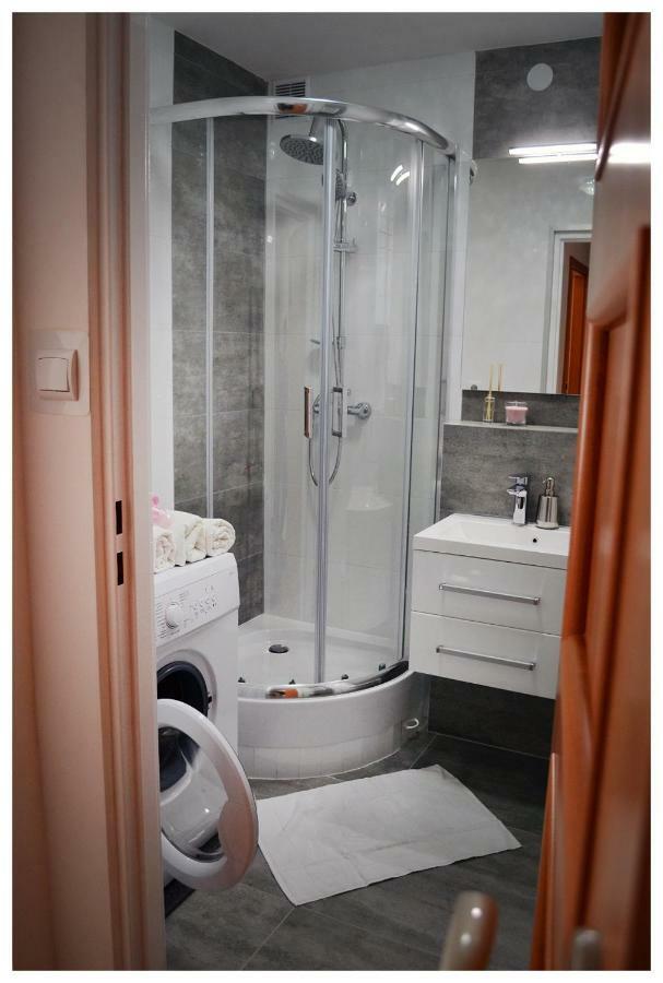 Color24 Apartament Stalowa Wola Extérieur photo